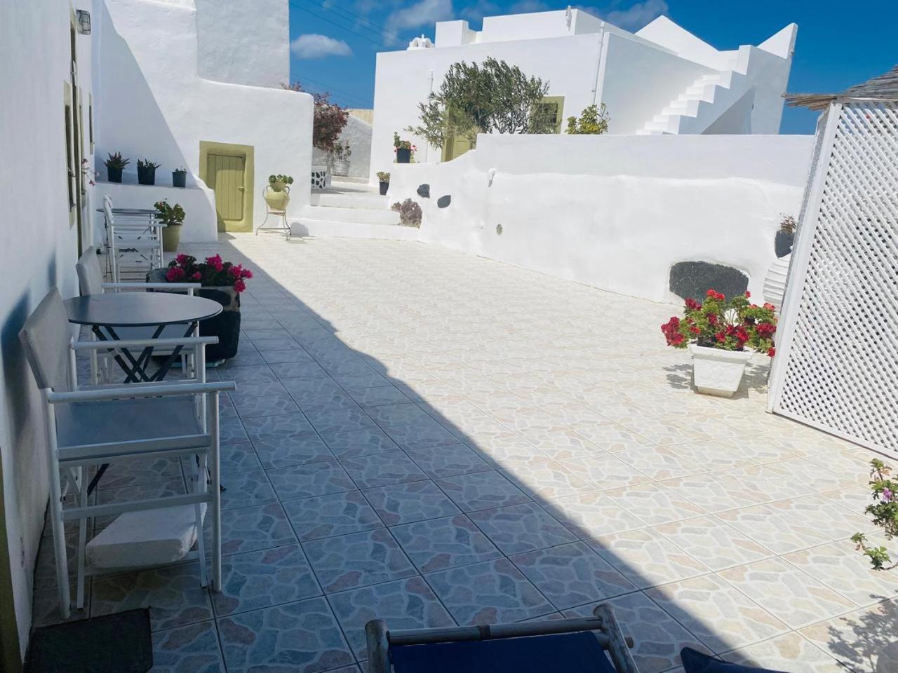 Palm Tree Hill Guest House Oia Exterior foto